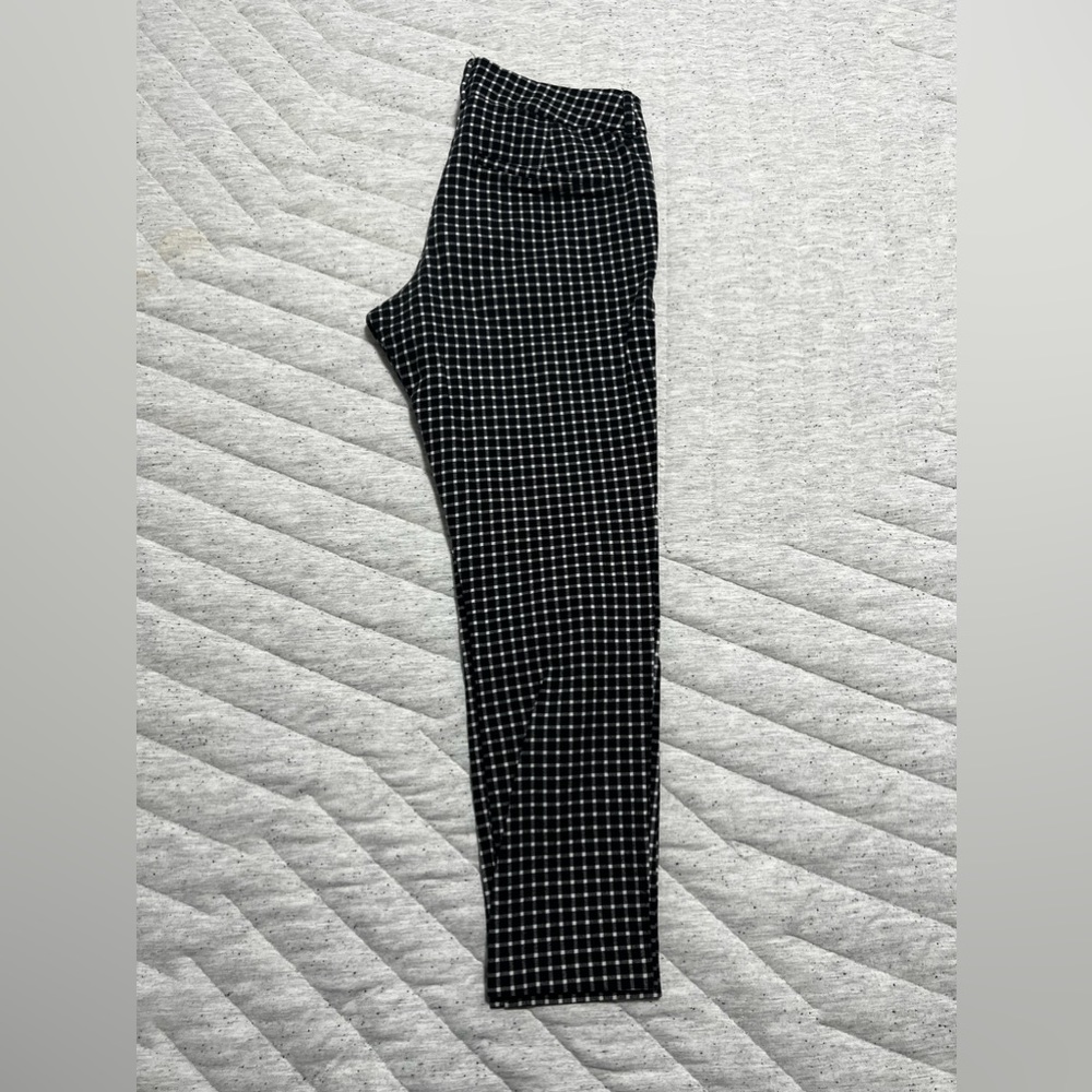 Old navy pixie ankle